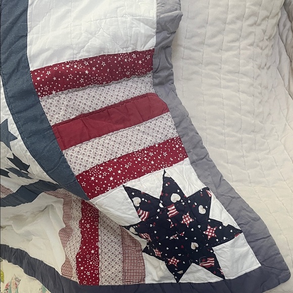 PIECED QUILT Patriotic Patchwork Quilt Sawtooth Stars AMERICANA - Picture 11 of 13